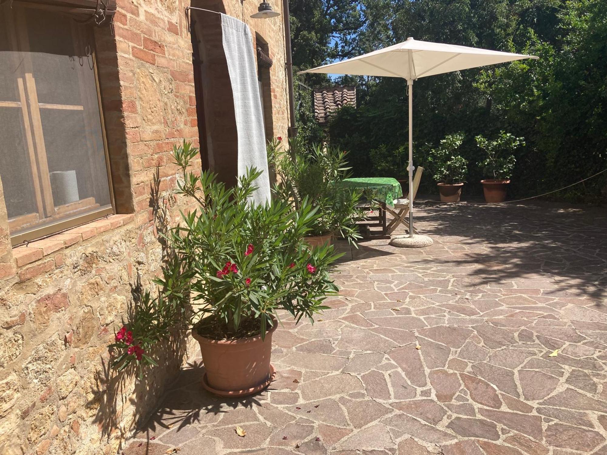 La Vigna Agriturismo Villa Siena Luaran gambar